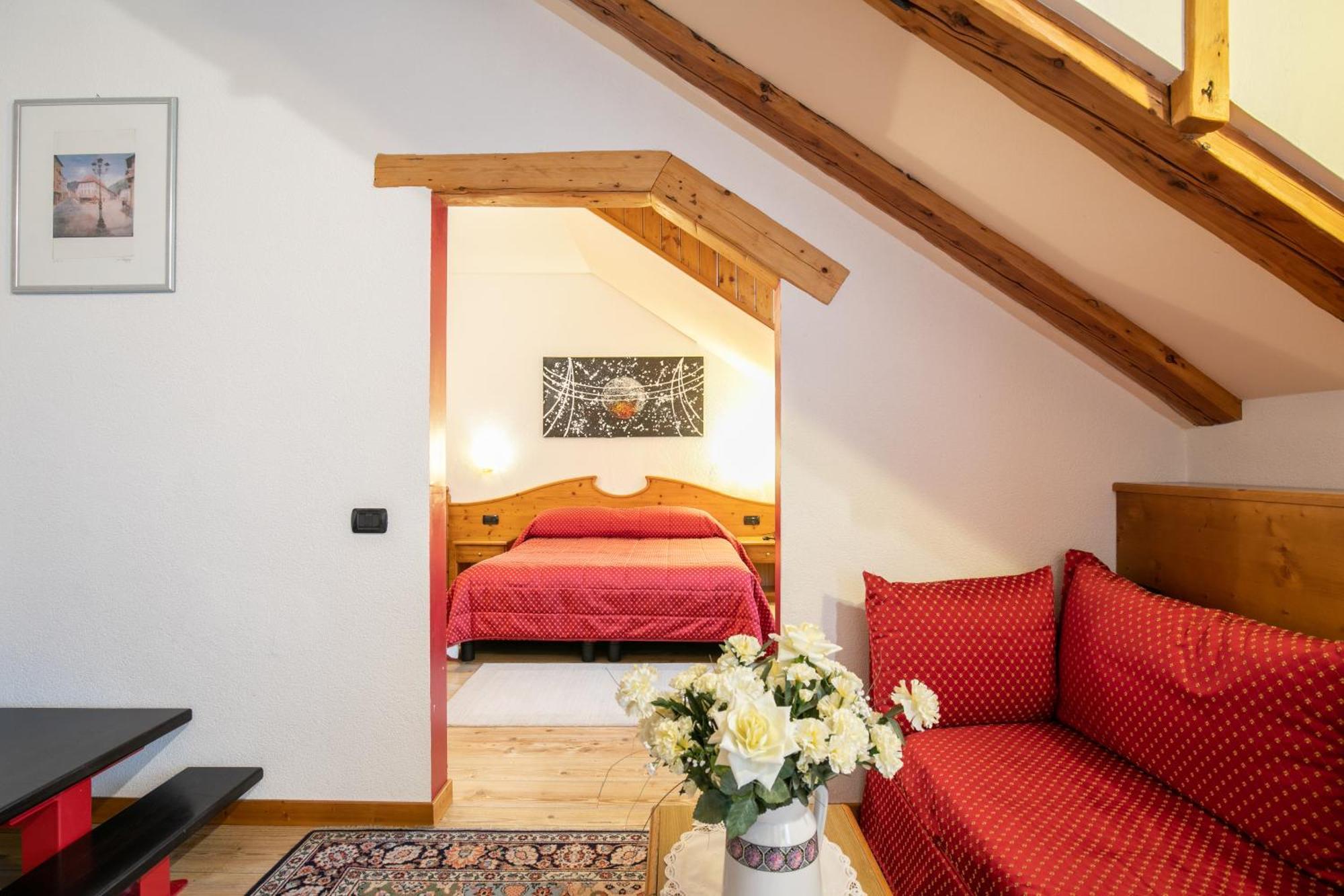 G. Hotel Des Alpes San Martino Di Castrozza Extérieur photo
