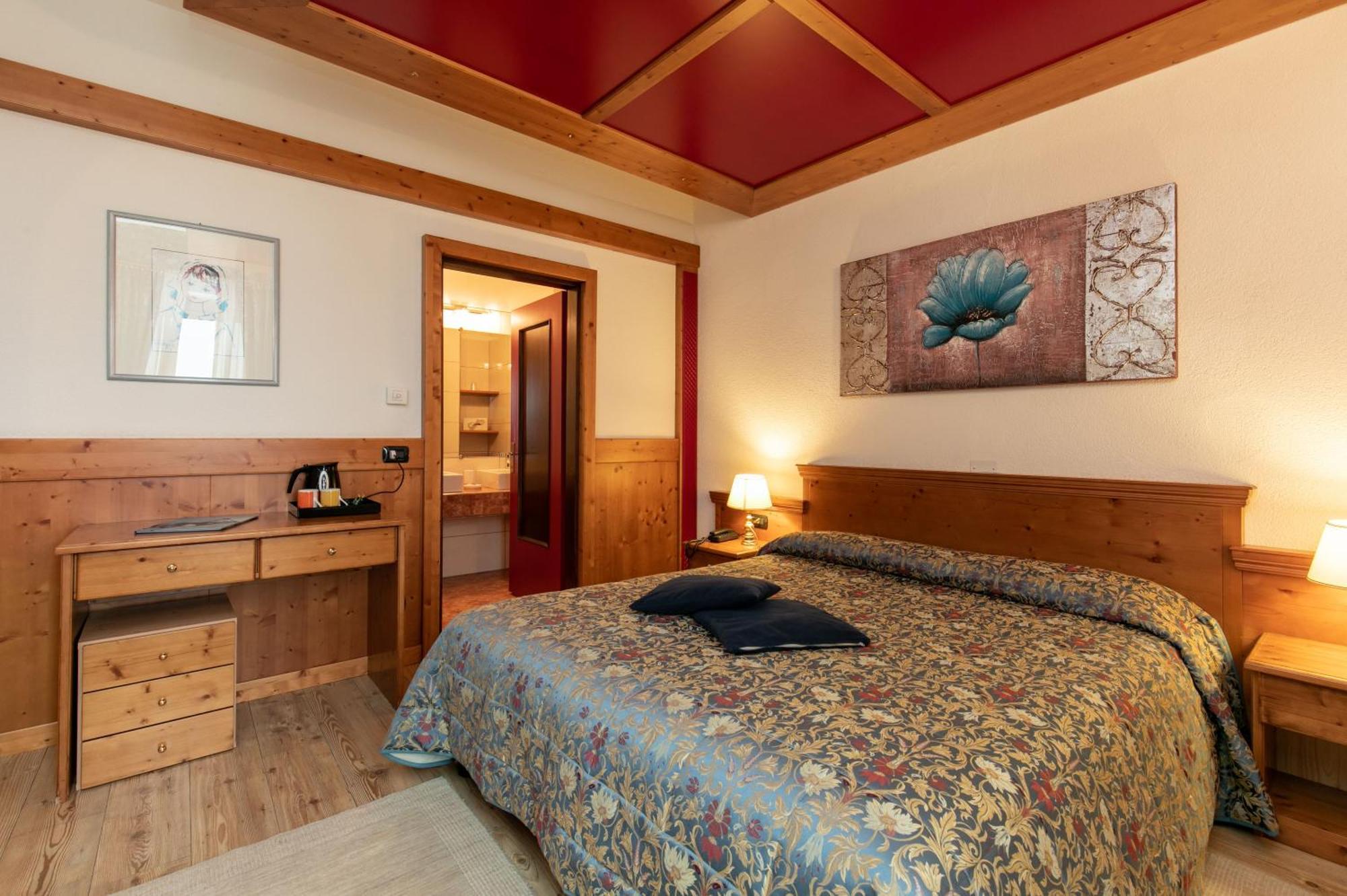 G. Hotel Des Alpes San Martino Di Castrozza Extérieur photo